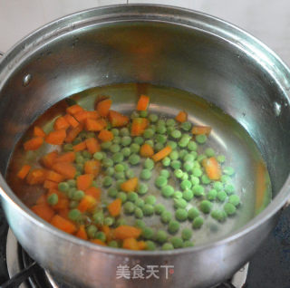 土豆胡萝卜沙拉丁的做法步骤：3