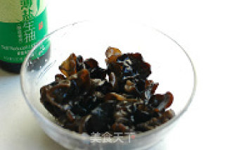 节后清脂菜：果醋拌木耳的做法步骤：4