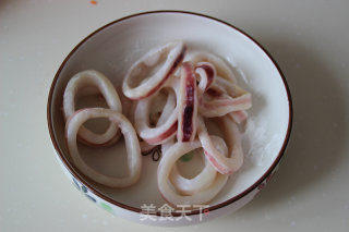 蔬菜鱿鱼圈的做法步骤：5