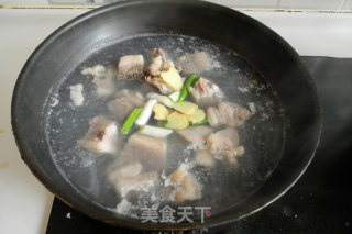 虫草花大枣煲羊排的做法步骤：5