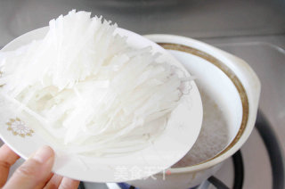【火腿虾皮萝卜丝汤】：节后下火消脂必备的做法步骤：7