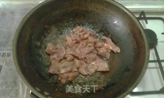 葱爆梅肉的做法步骤：6