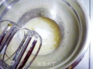 酸奶戚风纸杯蛋糕的做法步骤：9