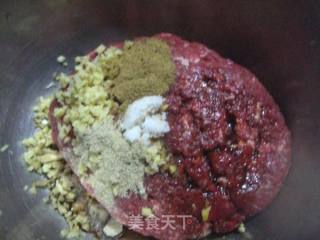 茄汁焗烤牛肉丸的做法步骤：2