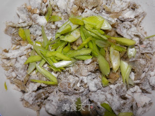 蒸芹菜叶的做法步骤：7