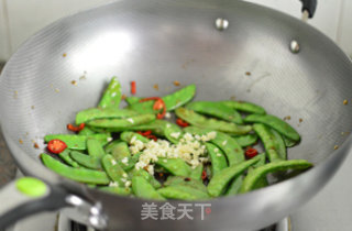 蒜香荷兰豆的做法步骤：7
