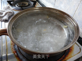 山药排骨汤的做法步骤：4