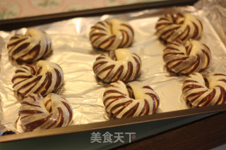豆沙环形面包的做法步骤：10