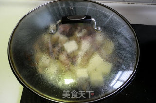比管鱼炖冻豆腐的做法步骤：7