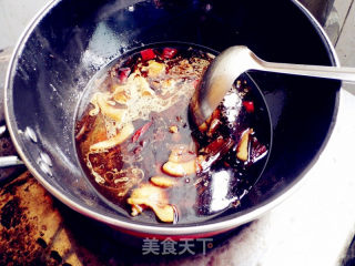 红烧鲤鱼的做法步骤：8