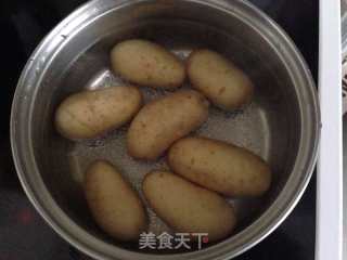 培根土豆卷的做法步骤：1