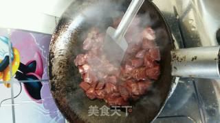 叉烧肉烩口蘑的做法步骤：7