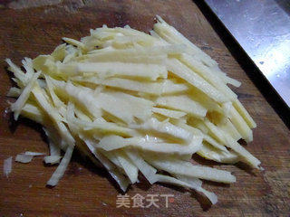 开洋雪菜炒冬笋的做法步骤：2
