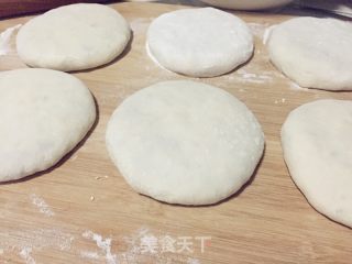 韭菜盒子的做法步骤：9