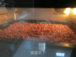 自制香浓幼滑花生酱的做法步骤：1