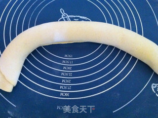 玉米面花卷的做法步骤：6