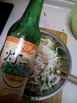 白菜拌海蜇的做法步骤：6