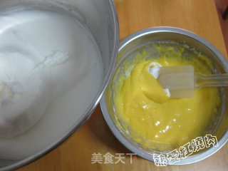 原味戚风蛋糕的做法步骤：9