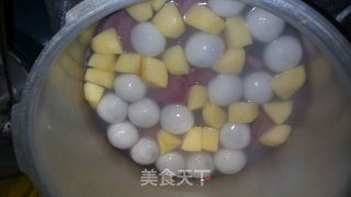 元宵甜品——苹果紫薯年糕芝麻汤圆汤的做法步骤：8