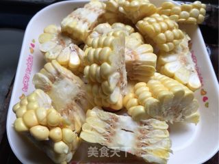 玉米排骨汤的做法步骤：8