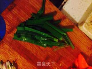 盐煎肉的做法步骤：3