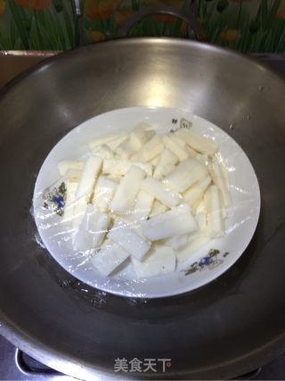 草莓山药奶昔的做法步骤：4