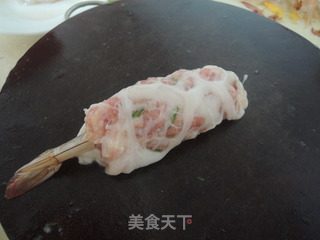 【大虾伴草莓罗勒沙拉】的做法步骤：6