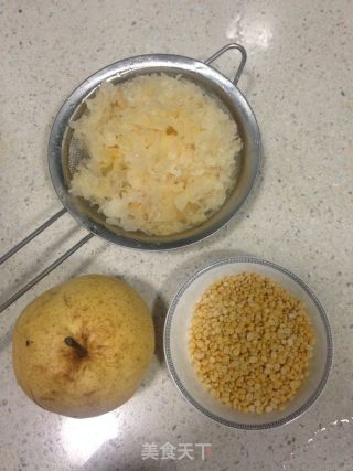 绿豆银耳糖水的做法步骤：1