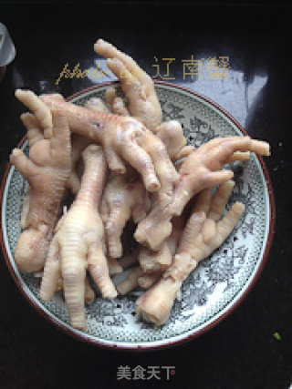 泡椒凤爪的做法步骤：3