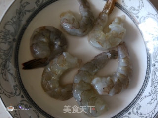 【儿童营养早餐】细嫩爽滑的虾仁鸡蛋羹的做法步骤：2