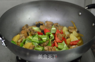 土豆烧排骨的做法步骤：10