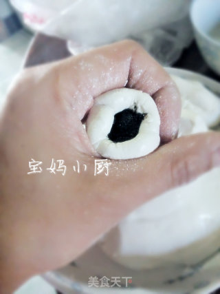 黑芝麻彩色汤圆的做法步骤：7