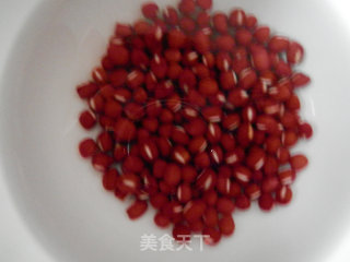 大米红豆粥的做法步骤：2