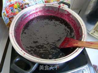 蓝莓果酱的做法步骤：7
