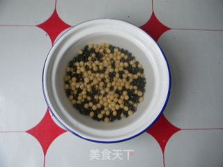黑豆黄豆豆浆的做法步骤：1