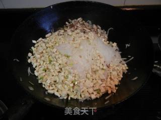 玉米面萝卜馅包子的做法步骤：11