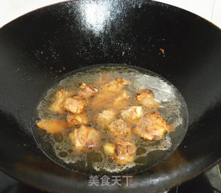 排骨焖土豆的做法步骤：6