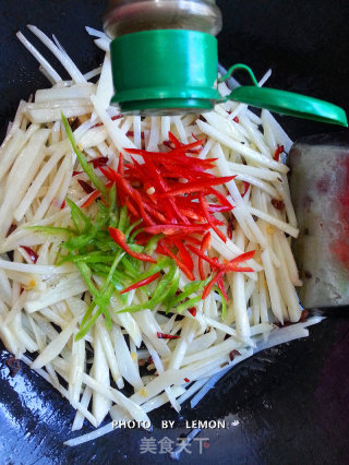 土豆君的爱情日志（3）=麻辣土豆的做法步骤：7