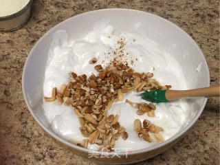 牛轧糖的做法步骤：4