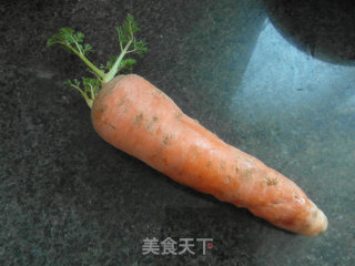 胡萝卜爱心汤圆的做法步骤：1