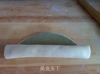 抹茶双色馒头卷的做法步骤：5