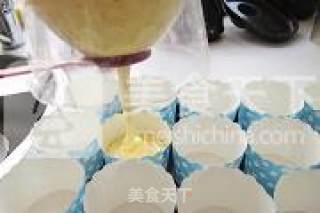 香橙海绵杯子蛋糕的做法步骤：11