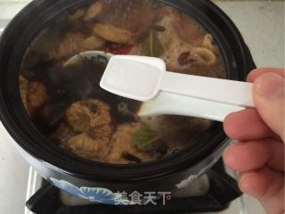 五香卤素鸡卷的做法步骤：13