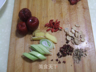 清炖美味羊肉汤的做法步骤：4