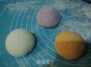 三色开花馒头的做法步骤：8