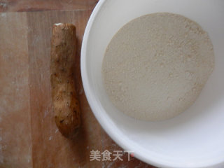 山药糯米饼的做法步骤：1