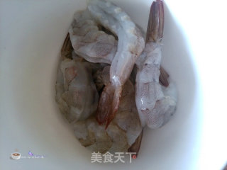 给宝宝营养加分--虾仁蒸豆腐的做法步骤：2