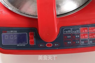 煲仔排骨饭的做法步骤：4