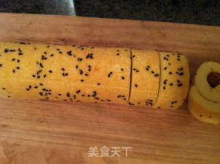 戚风蛋糕卷的做法步骤：18