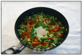 鲜蔬窝蛋的做法步骤：7
